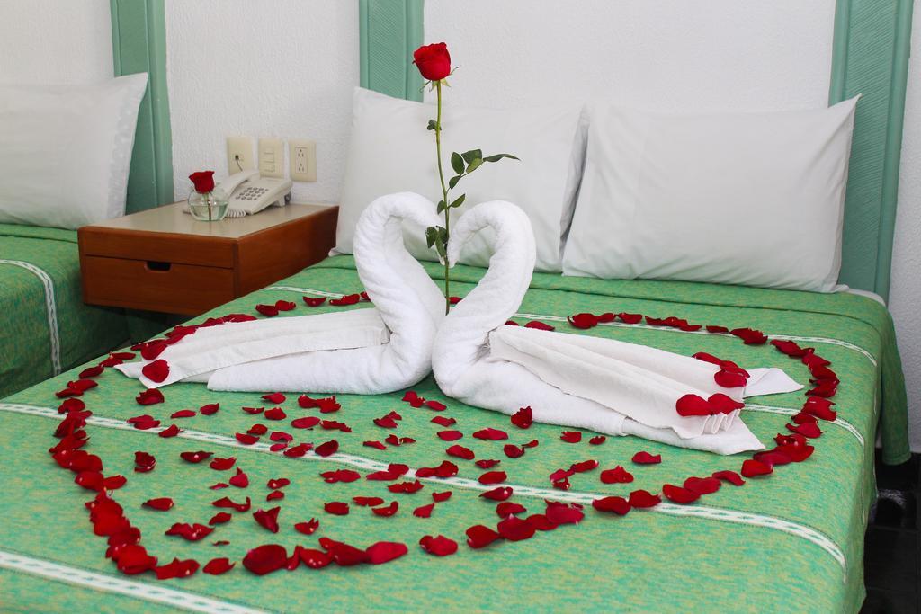 Hotel Careyes Puerto Escondido Пуэрто-Эскондидо Экстерьер фото