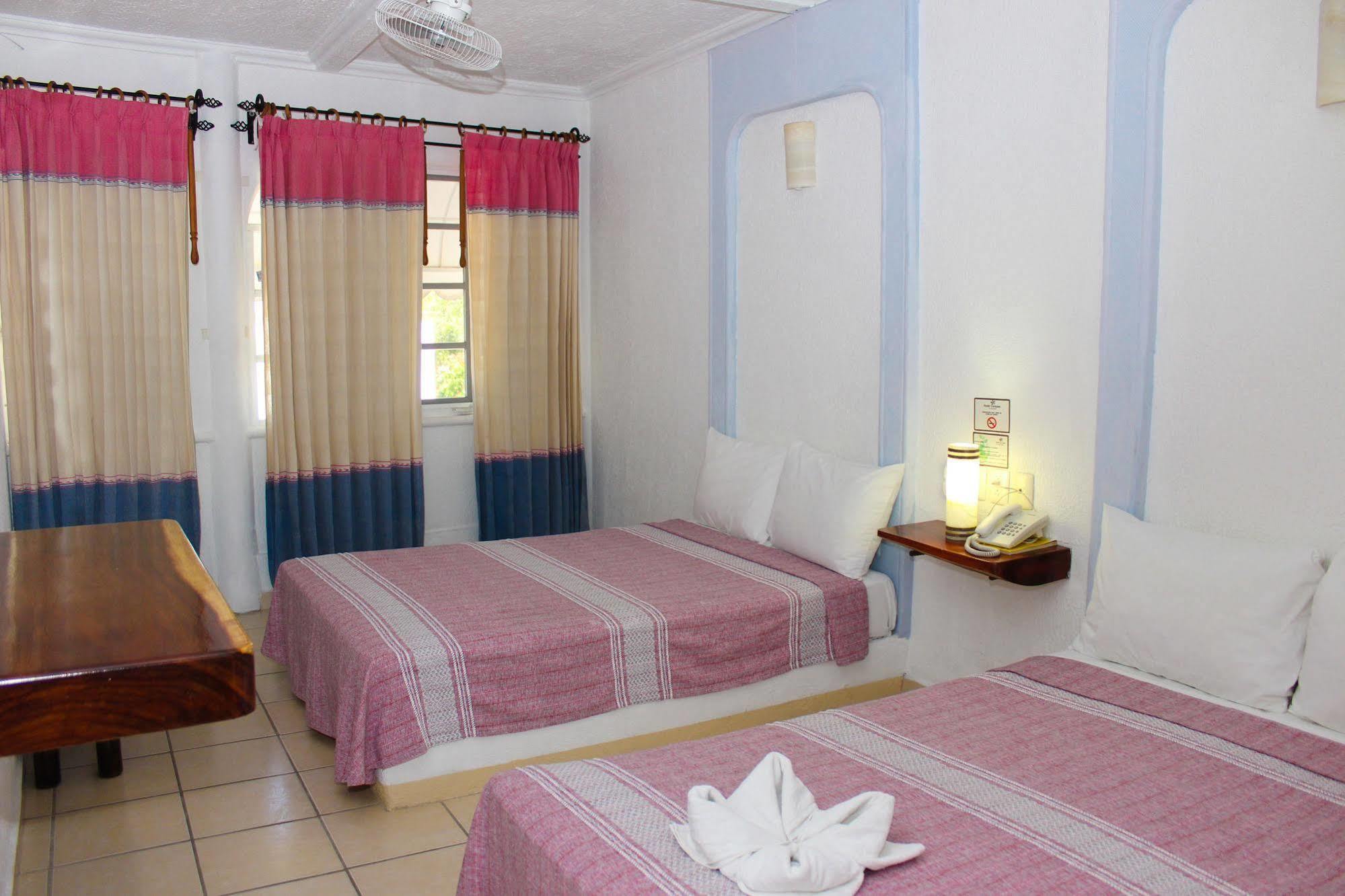 Hotel Careyes Puerto Escondido Пуэрто-Эскондидо Экстерьер фото