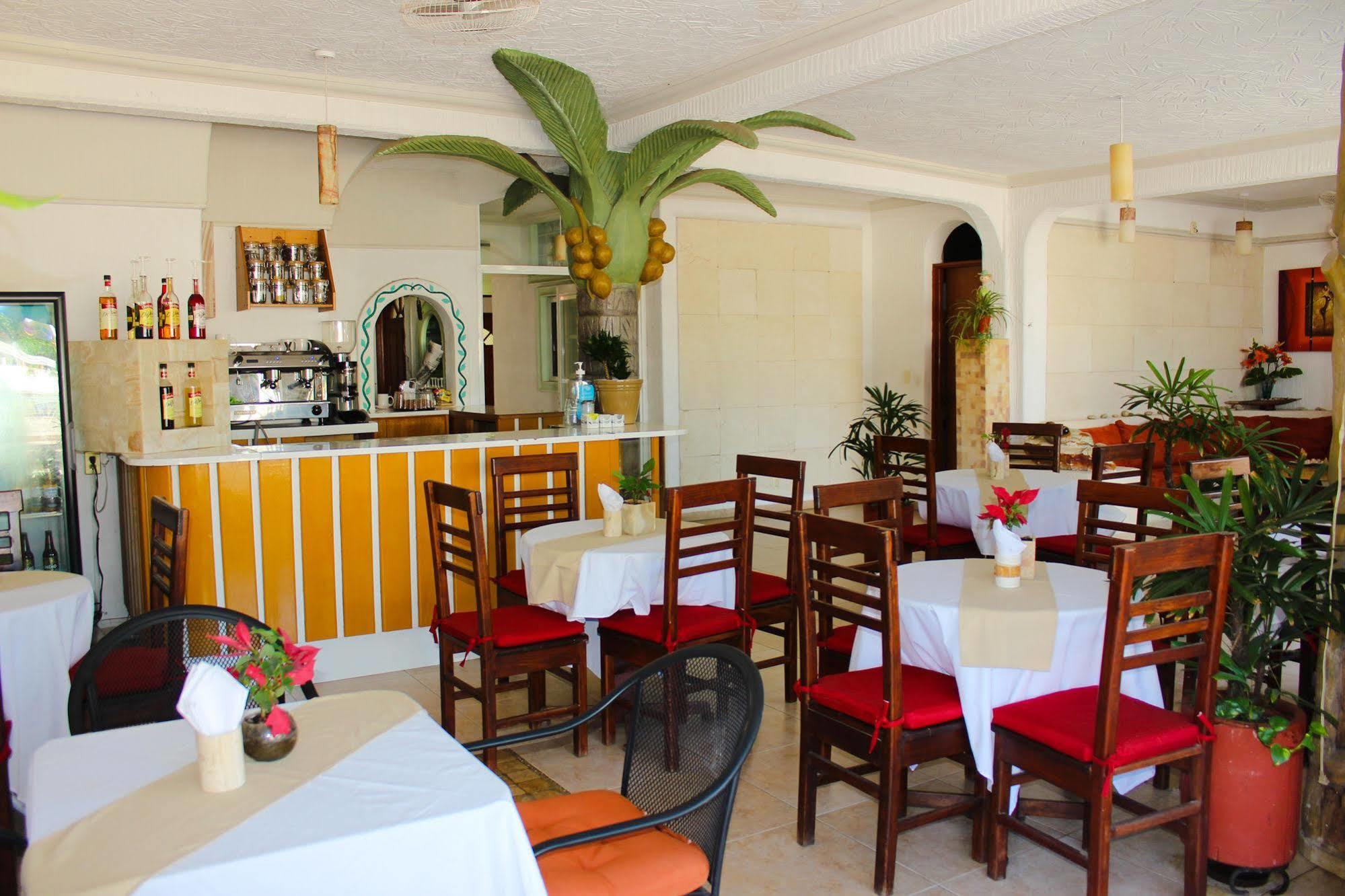 Hotel Careyes Puerto Escondido Пуэрто-Эскондидо Экстерьер фото