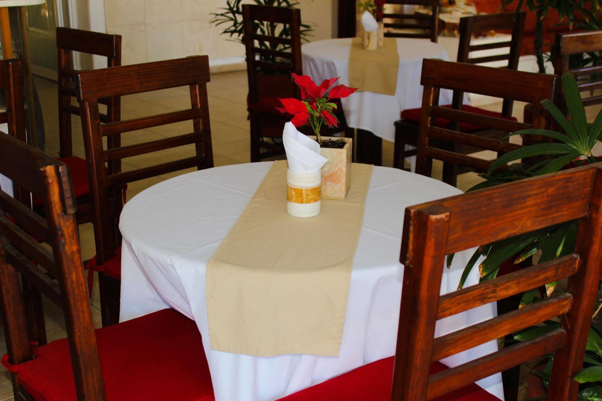 Hotel Careyes Puerto Escondido Пуэрто-Эскондидо Экстерьер фото